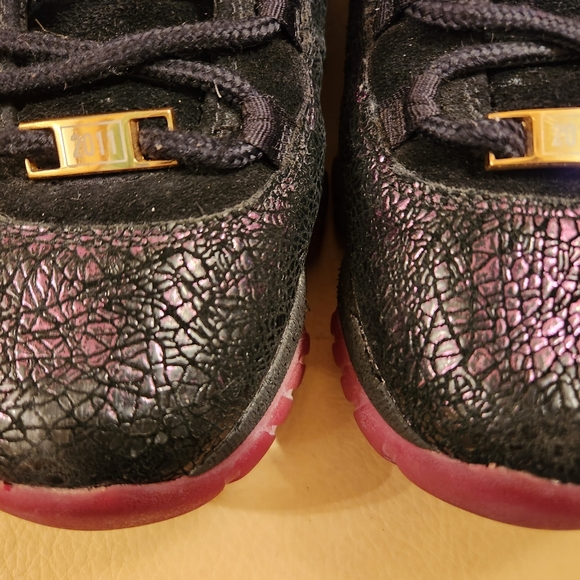 Air Jordan 11 Low 'Rook to Queen' - Picture 2 of 10